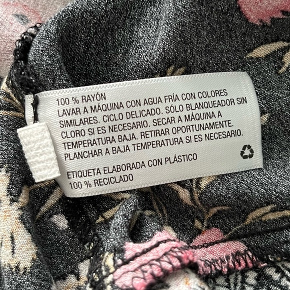 Knox Rose Floral Black Pink Buttoned Blouse Size L - Picture 11 of 14